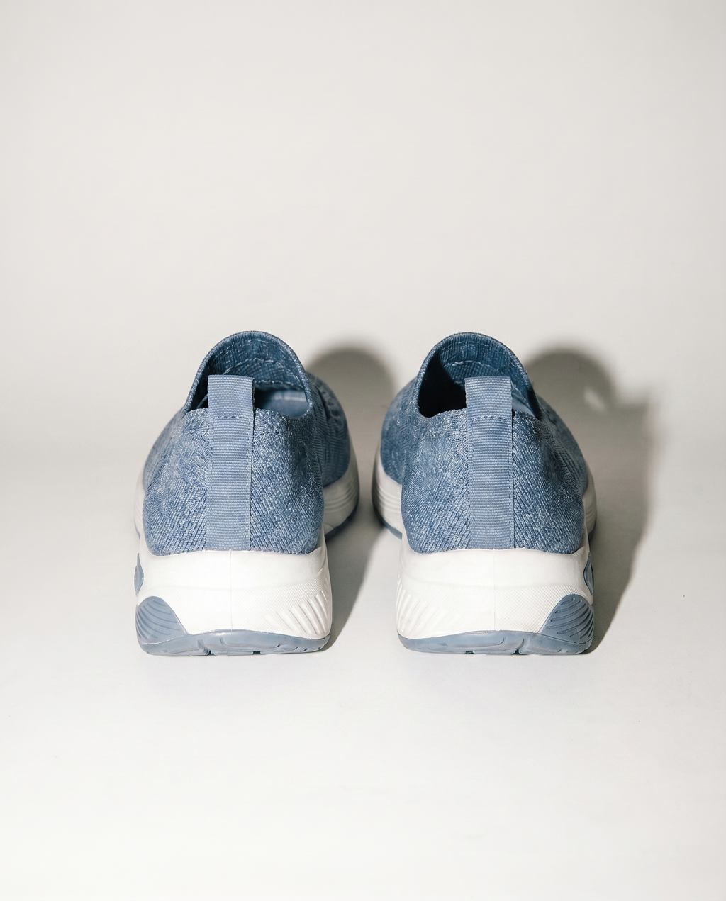 ORTHO | ZAPATOS ORTOPÉDICOS ANTIDESLIZANTES